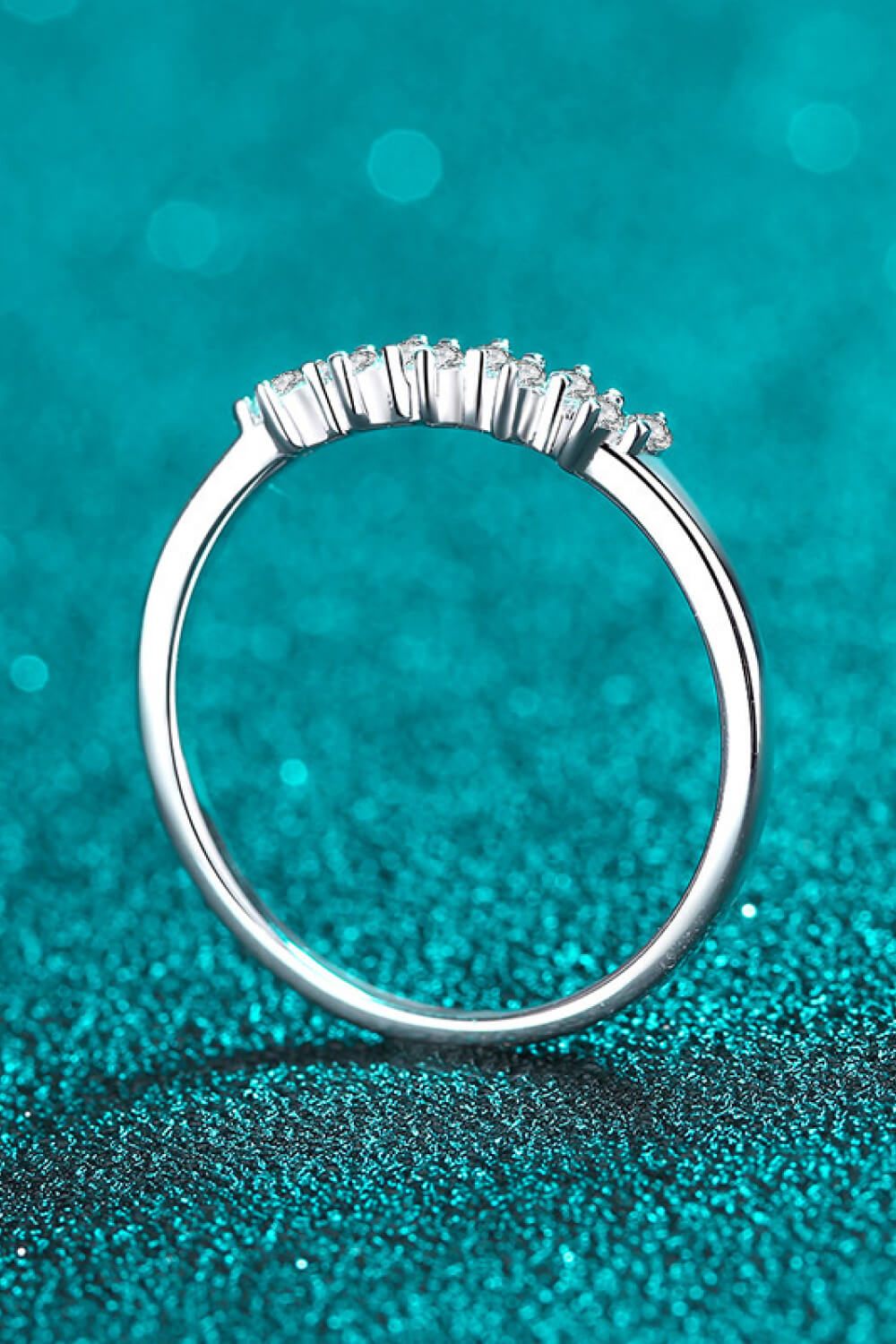 Eye-Catching 925 Sterling Silver Moissanite Ring - Roe Creation