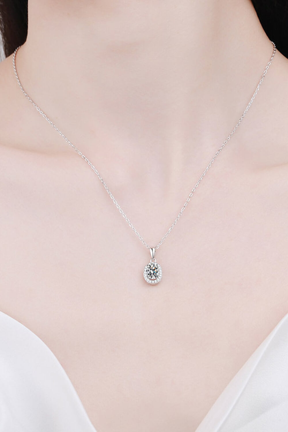 Be The One 1 Carat Moissanite Pendant Necklace - Roe Creation