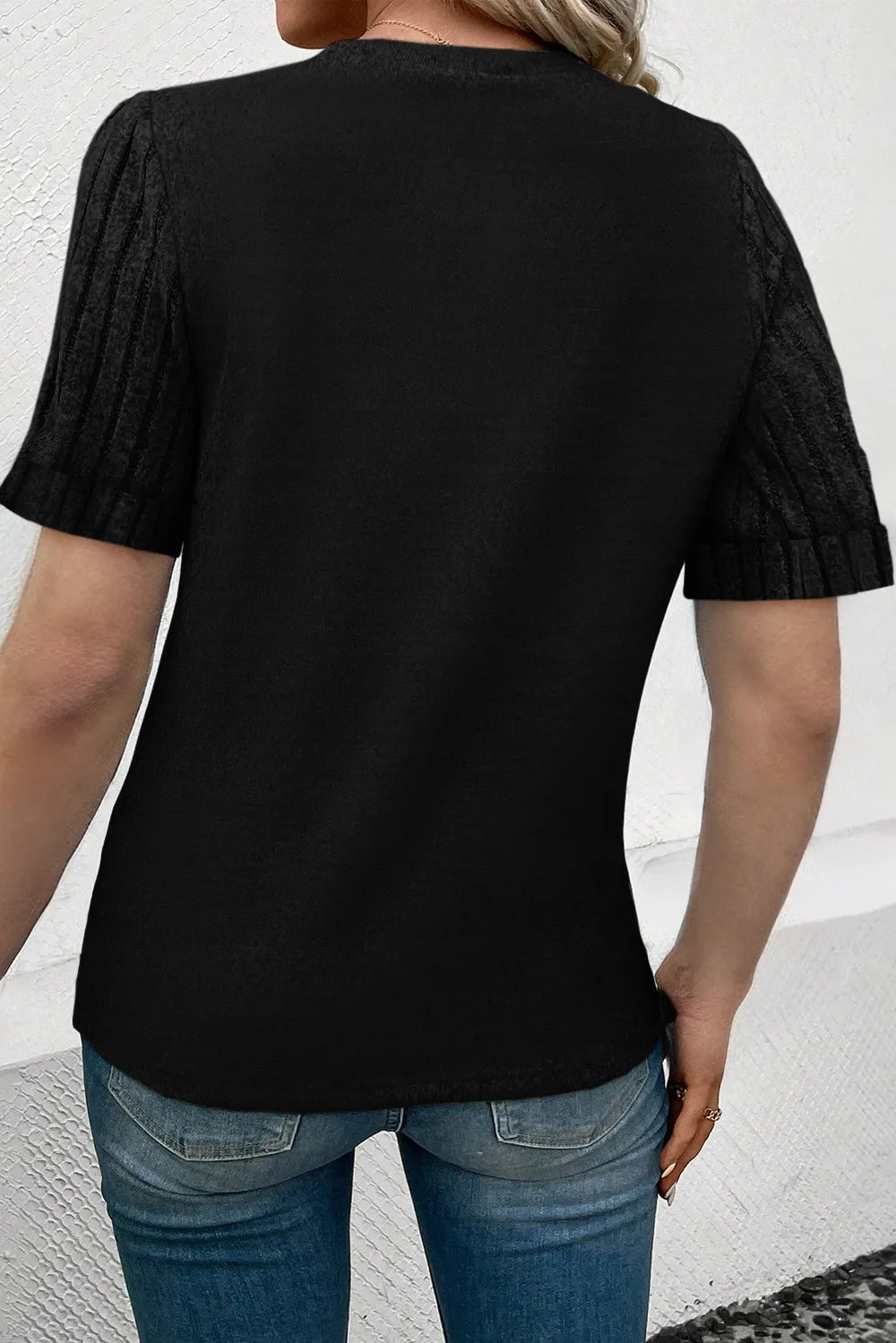 Round Neck Short Sleeve T-Shirt - Roe Creation
