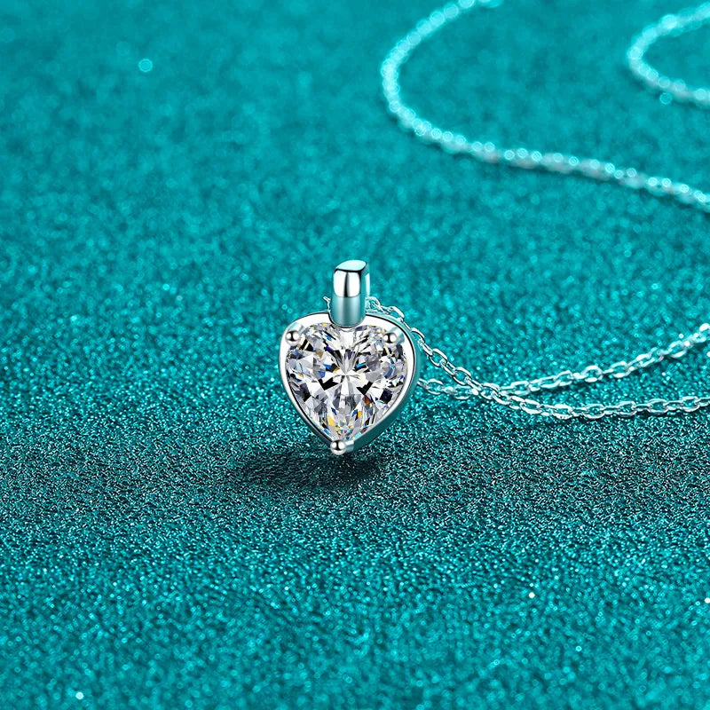 2 Carat Moissanite 925 Sterling Silver Heart Shape Necklace - Roe Creation