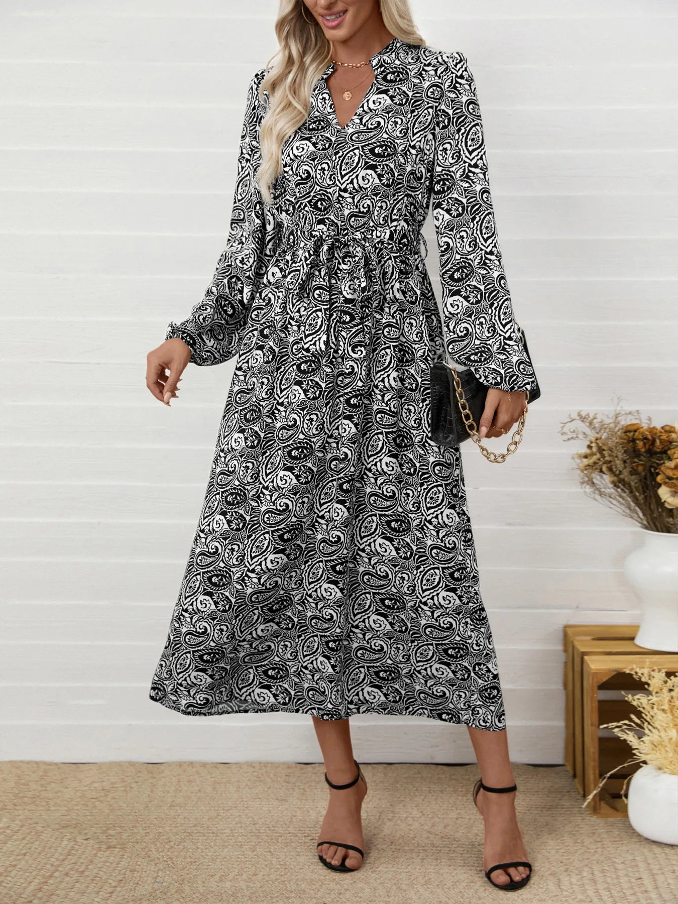 Paisley Print Long Sleeve Midi Dress - Roe Creation