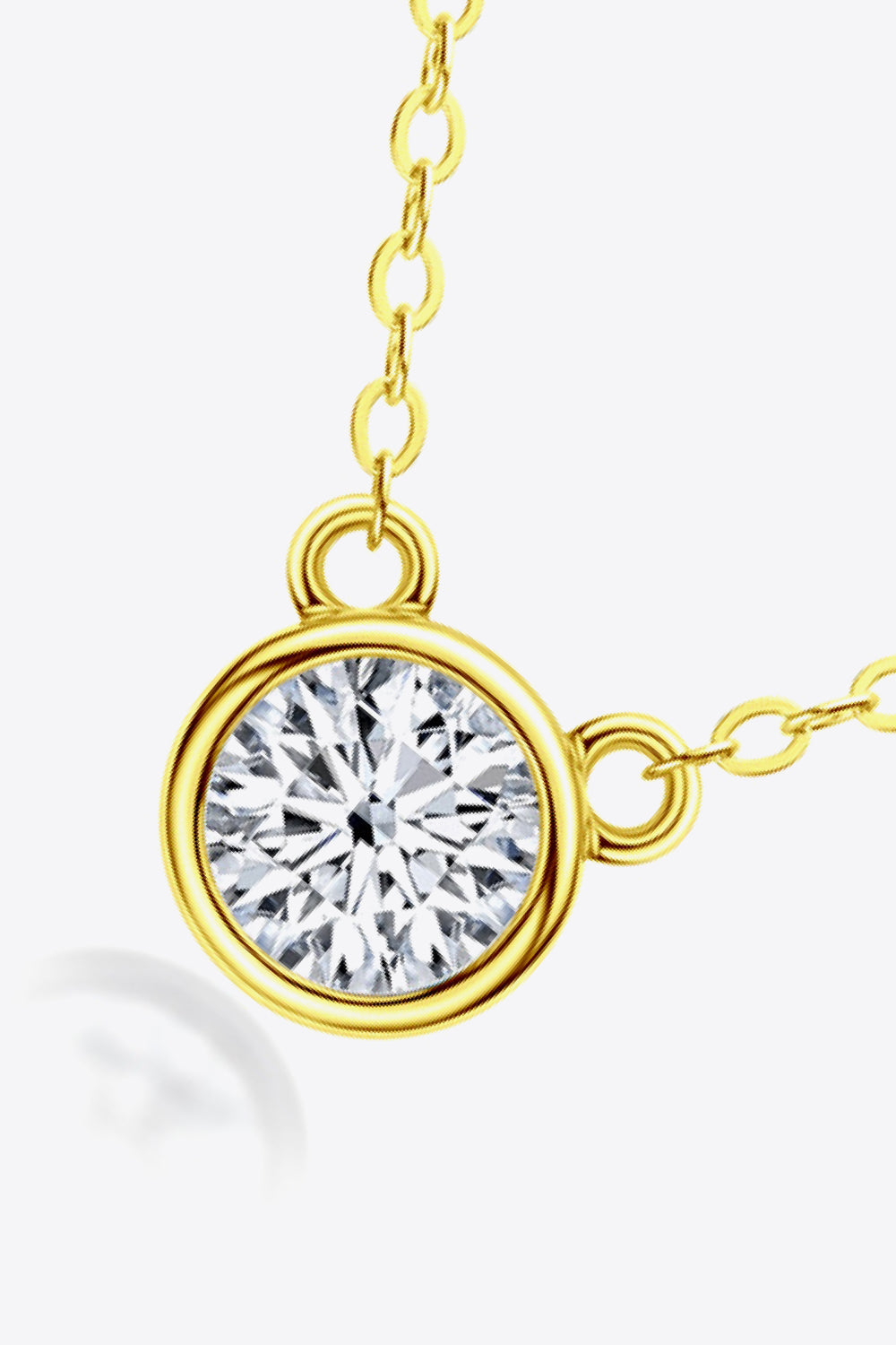 925 Sterling Silver 1 Carat Moissanite Round Pendant Necklace - Roe Creation