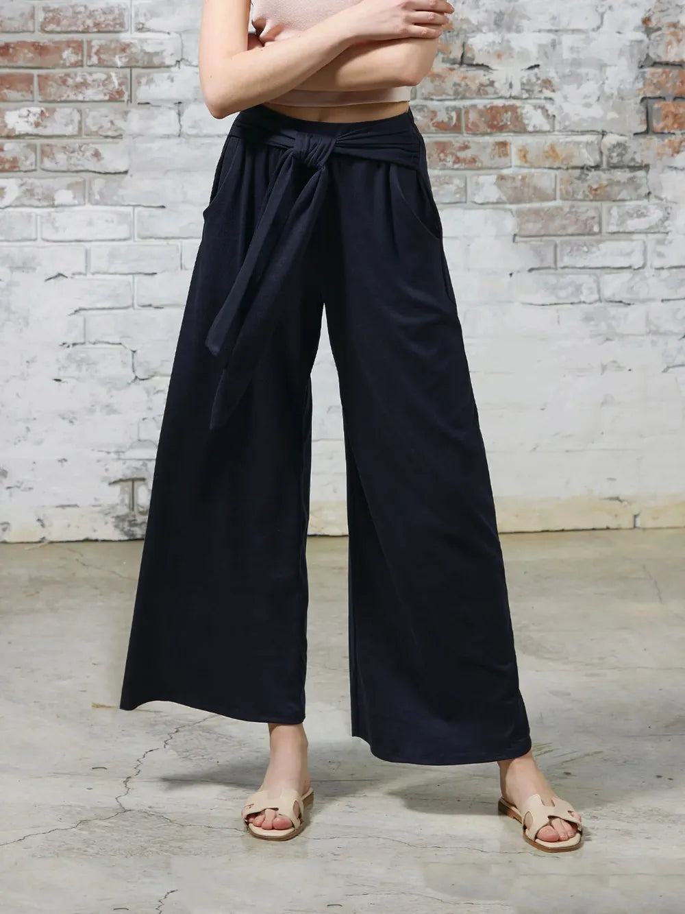 Tied Wide Leg Pants with Pockets - Roe Creation