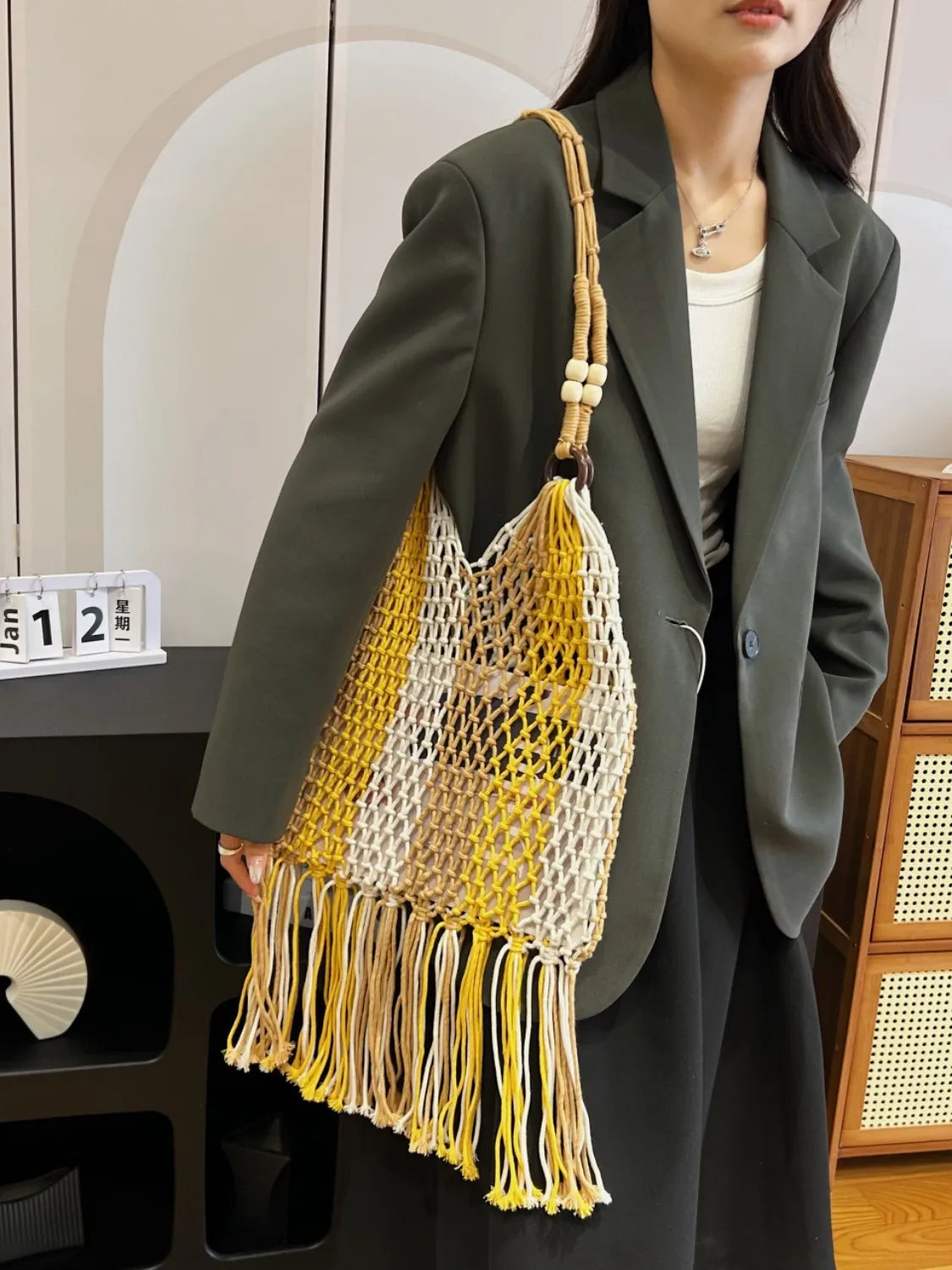 Woven Fringe Shoulder Bag with Wooden Handle - Roe Creation