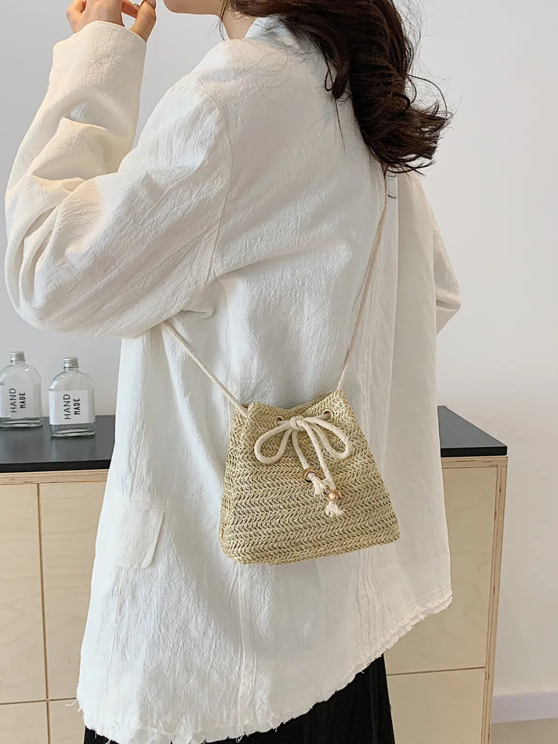 Straw Braided Bucket Bag with Drawstring Closure - Roe Creation