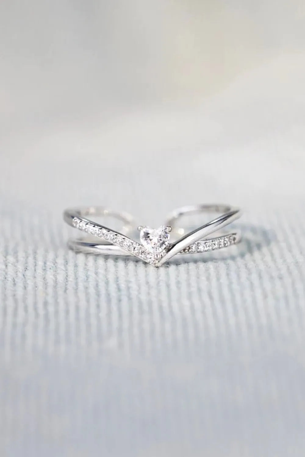 925 Sterling silver Inlaid Zircon Heart Open Ring - Roe Creation