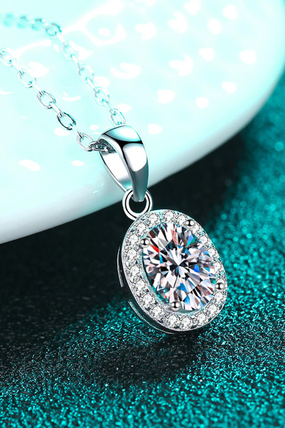Be The One 1 Carat Moissanite Pendant Necklace - Roe Creation
