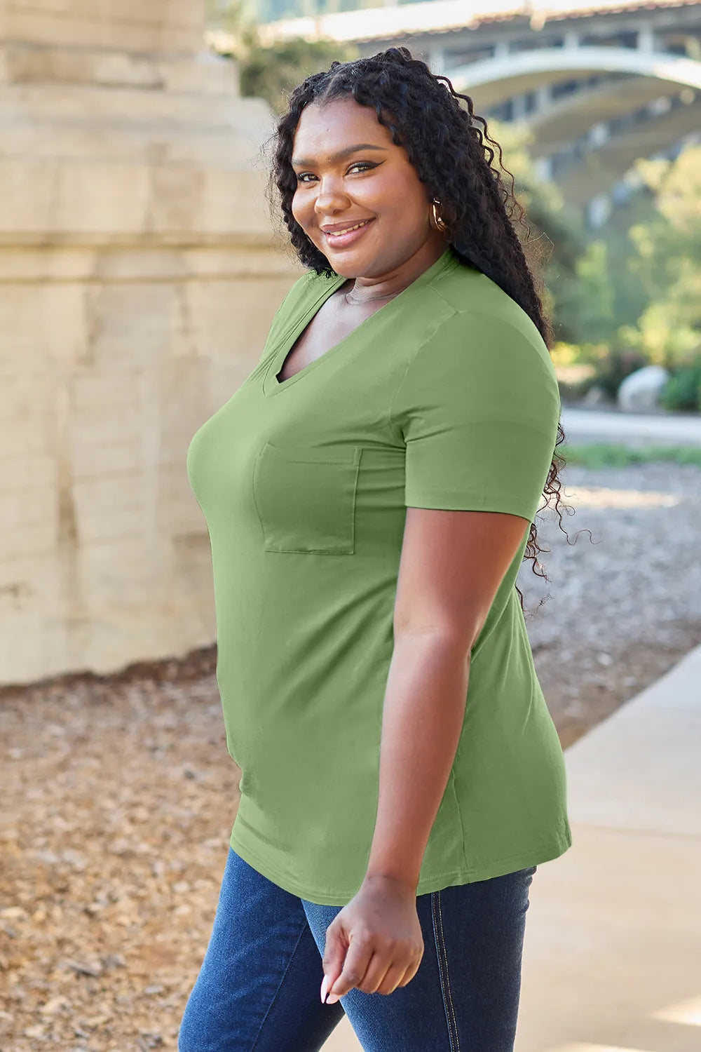 Basic Bae Bamboo Full Size V-Neck Short Sleeve T-Shirt - Roe Creation