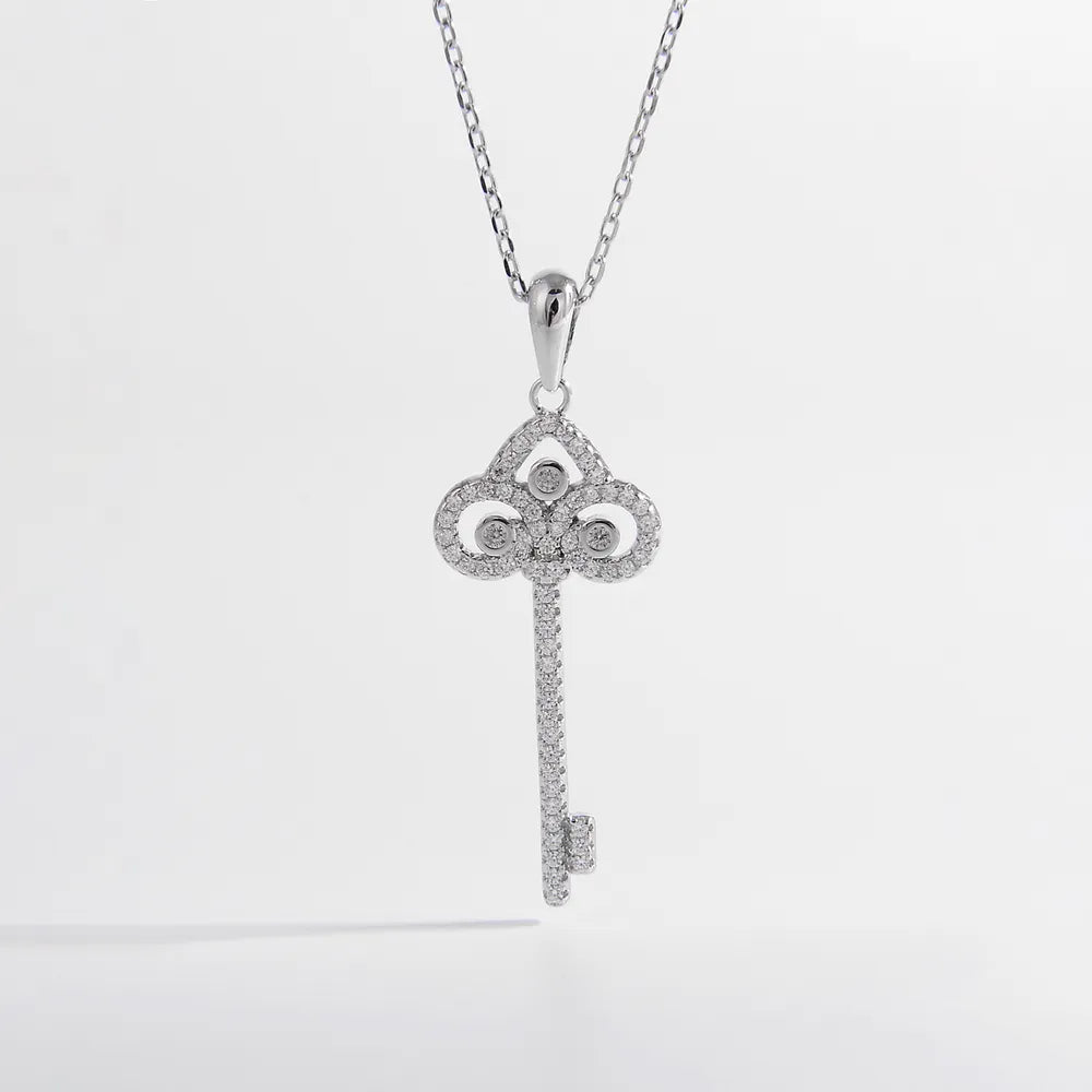 925 Sterling Silver Inlaid Zircon Key Shape Necklace - Roe Creation