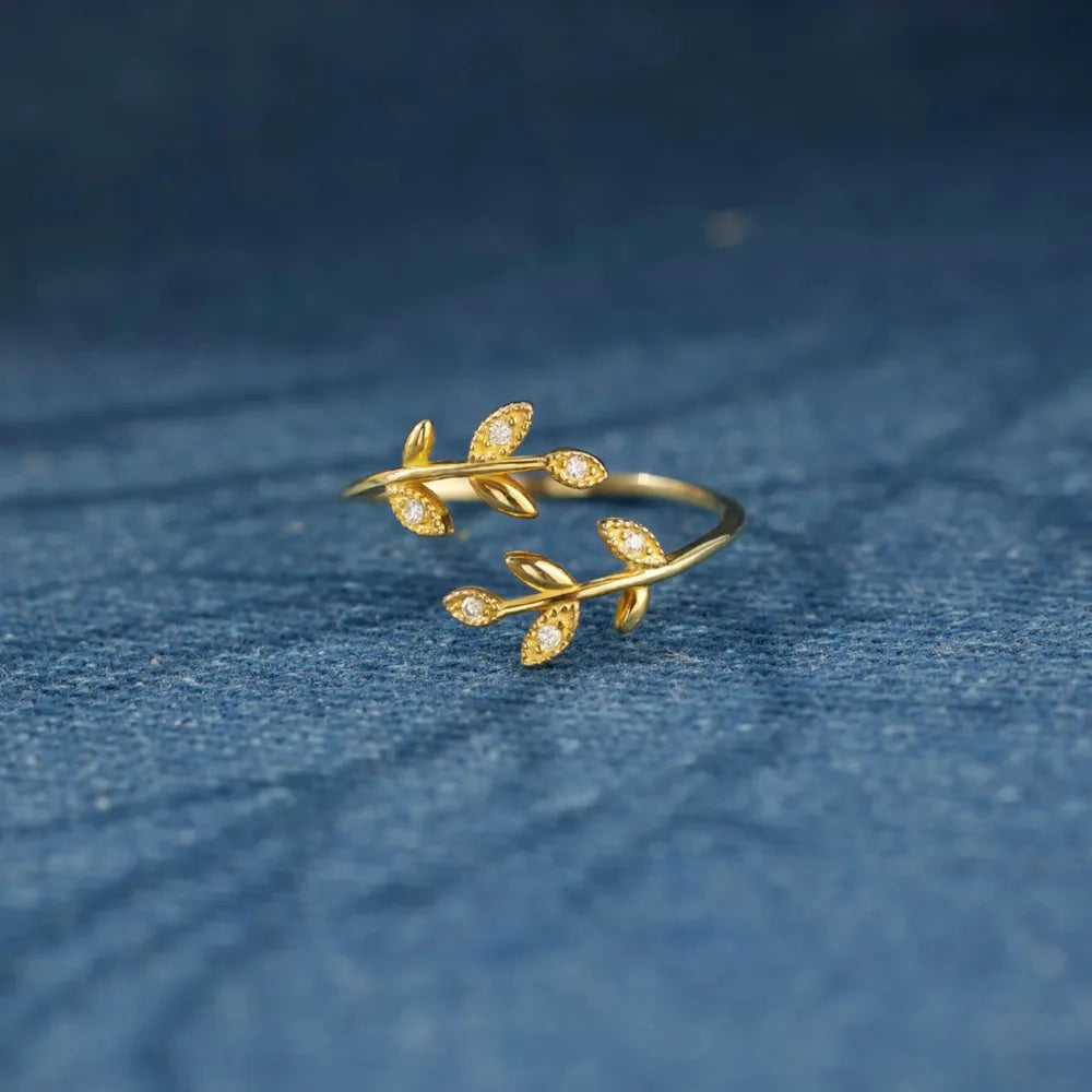 925 Sterling Silver Zircon Leaf Shape Ring - Roe Creation