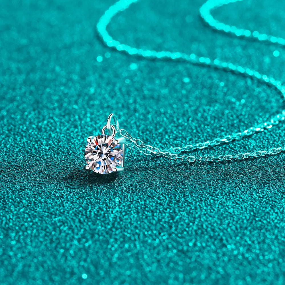 1 Carat Moissanite 925 Sterling Silver Necklace - Roe Creation