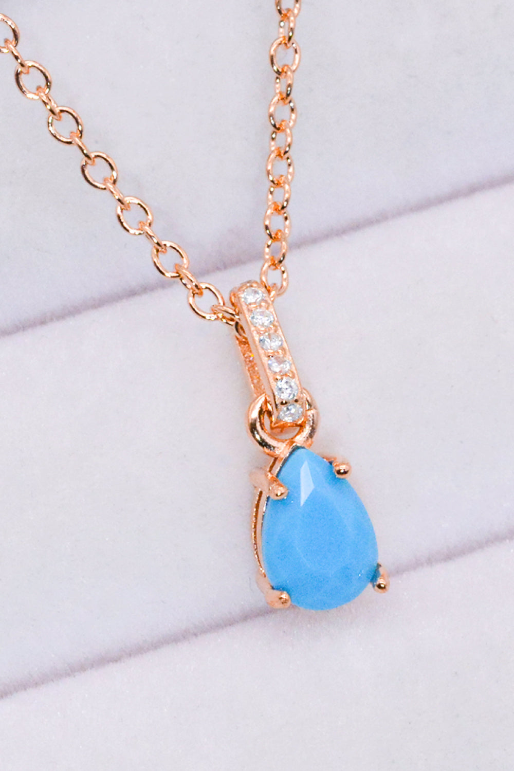 Teardrop Turquoise 4-Prong Pendant Necklace - Roe Creation