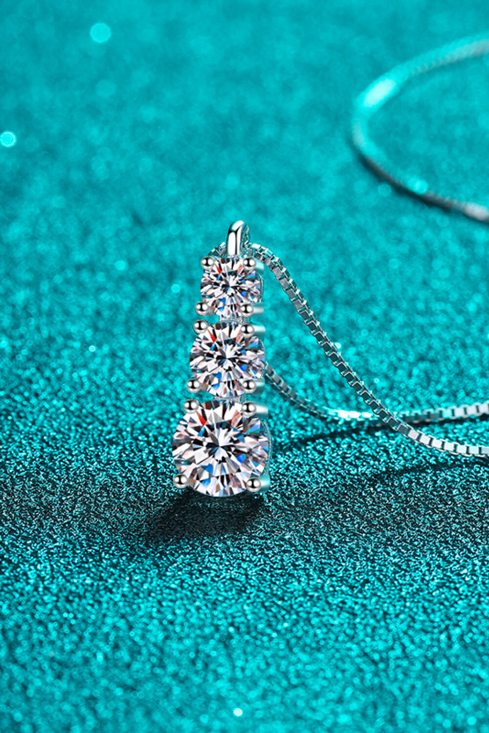 Moissanite Triple-Pendant Necklace - Roe Creation