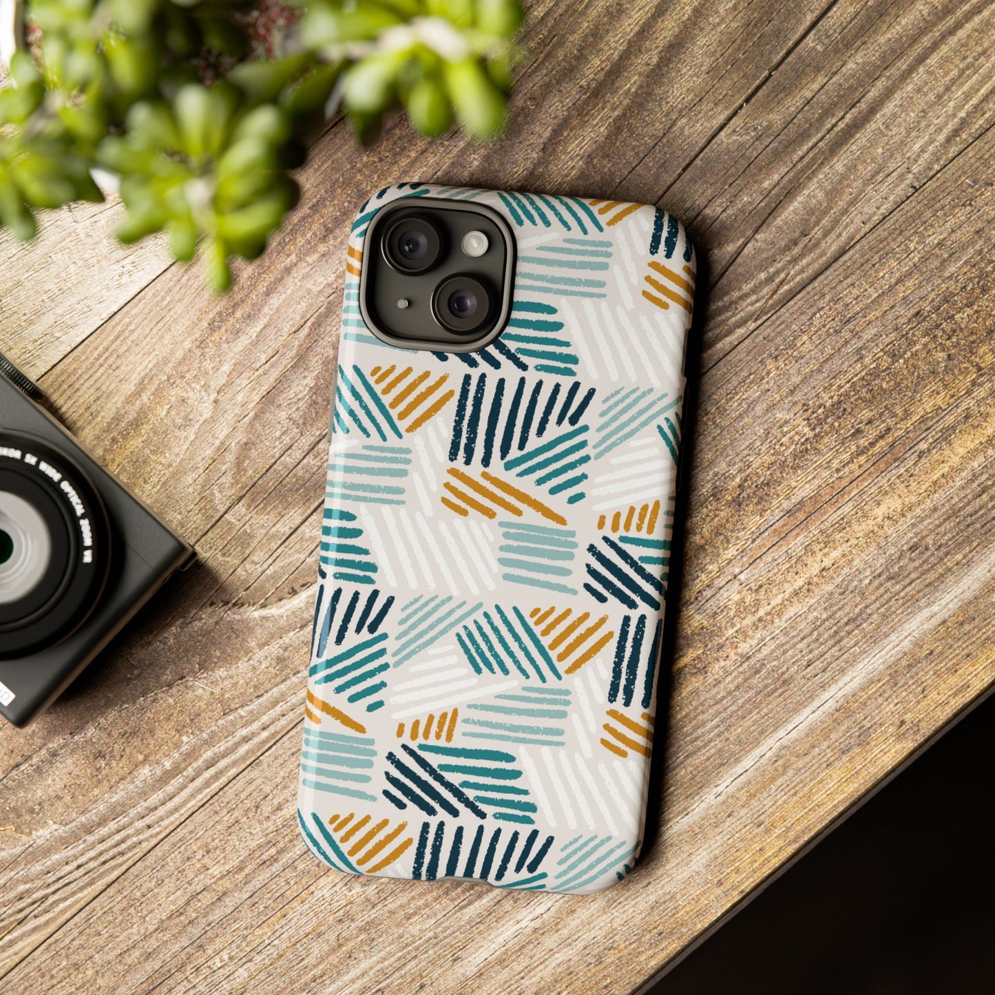 Stylish Tough Phone Case with Geometric Design