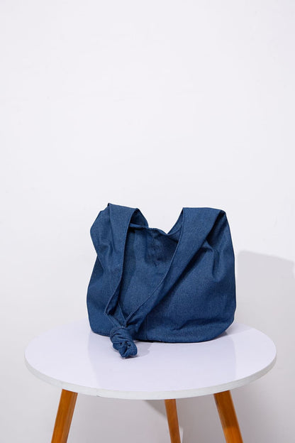 Large Canvas Crossbody Bag with Ethnic Pattern - Roe Creation
