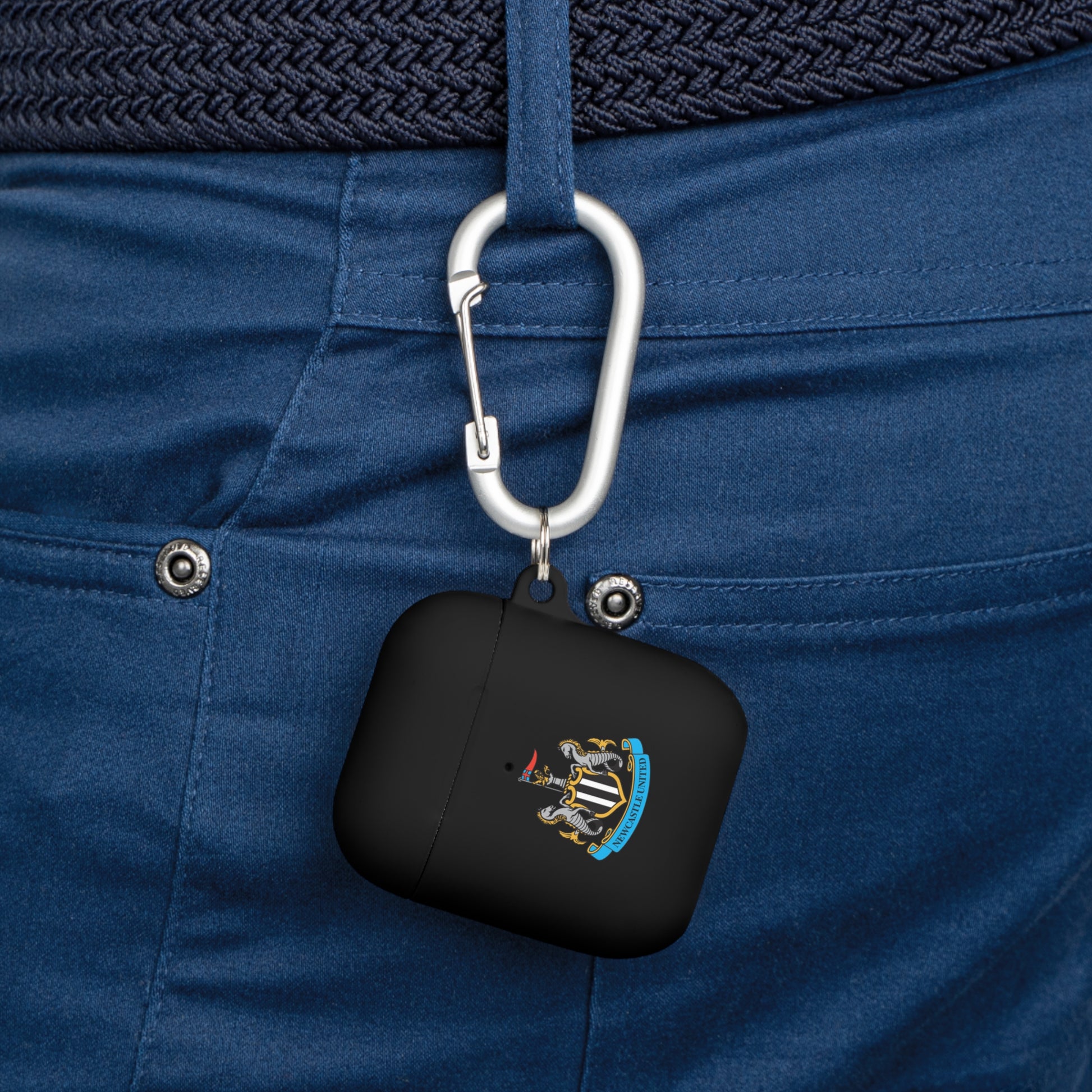 Newcastle United AirPods Case Cover - Stylish Protection for Music Lovers - Roe Creation