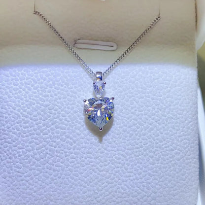 2 Carat Moissanite 925 Sterling Silver Heart Pendant Necklace - Roe Creation