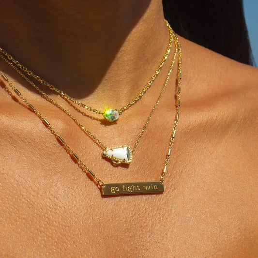 Sporty Element Resin Necklace - Roe Creation