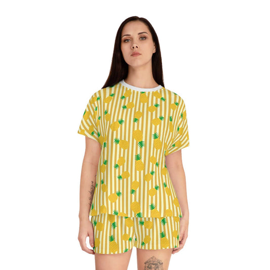Pineapple Print Women's Short Pajama Set, Cute Summer Sleepwear, Tropical.