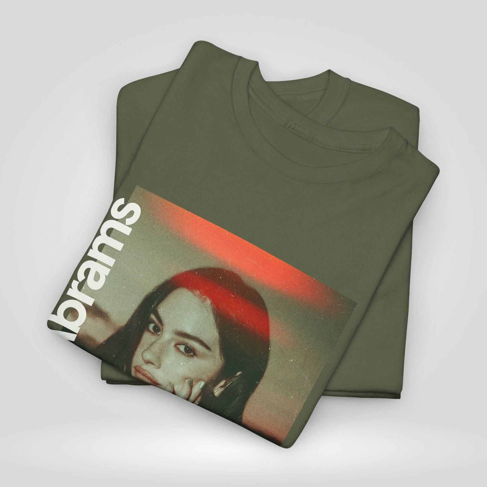 Gracie Abrams Graphic Unisex Heavy Cotton Tee - Retro Style T-Shirt for Music Lovers