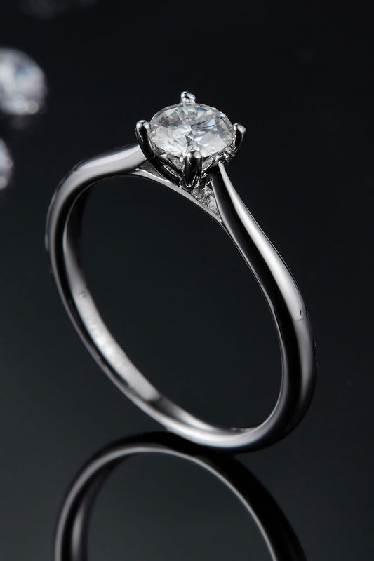 Moissanite 925 Sterling Silver Solitaire Ring - Roe Creation