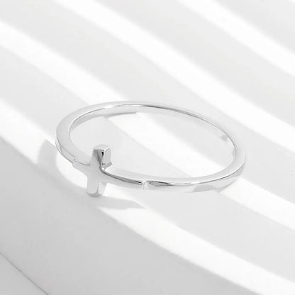925 Sterling Silver Cross Ring - Roe Creation