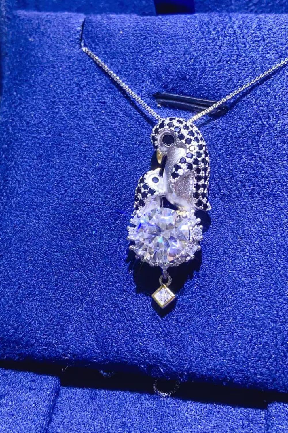 2 Carat Moissanite 925 Sterling Silver Necklace - Roe Creation