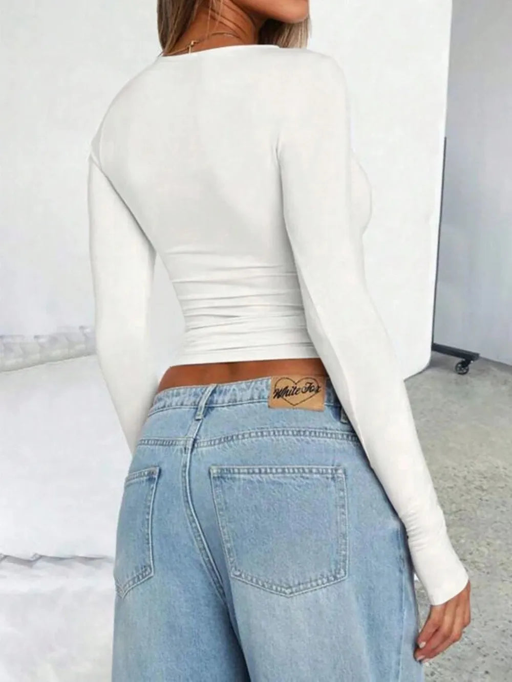 Solid Color Round Neck Long Sleeve T-Shirt - Roe Creation