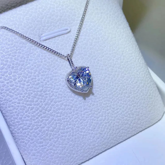 2 Carat Moissanite 925 Sterling Silver Necklace - Roe Creation