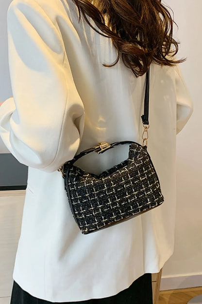 Woven Shoulder Bag with Removable Strap - Roe Creation