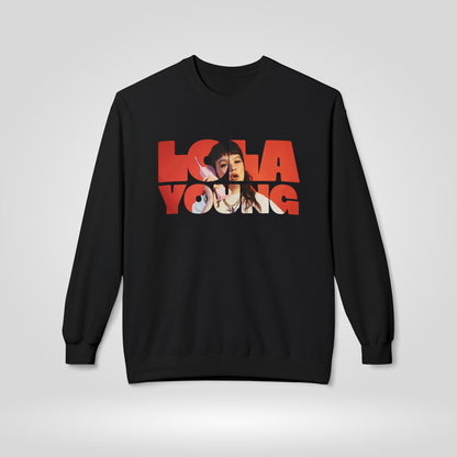 Lola Young Graphic Fleece Crewneck Sweatshirt - Unisex Casual Wear