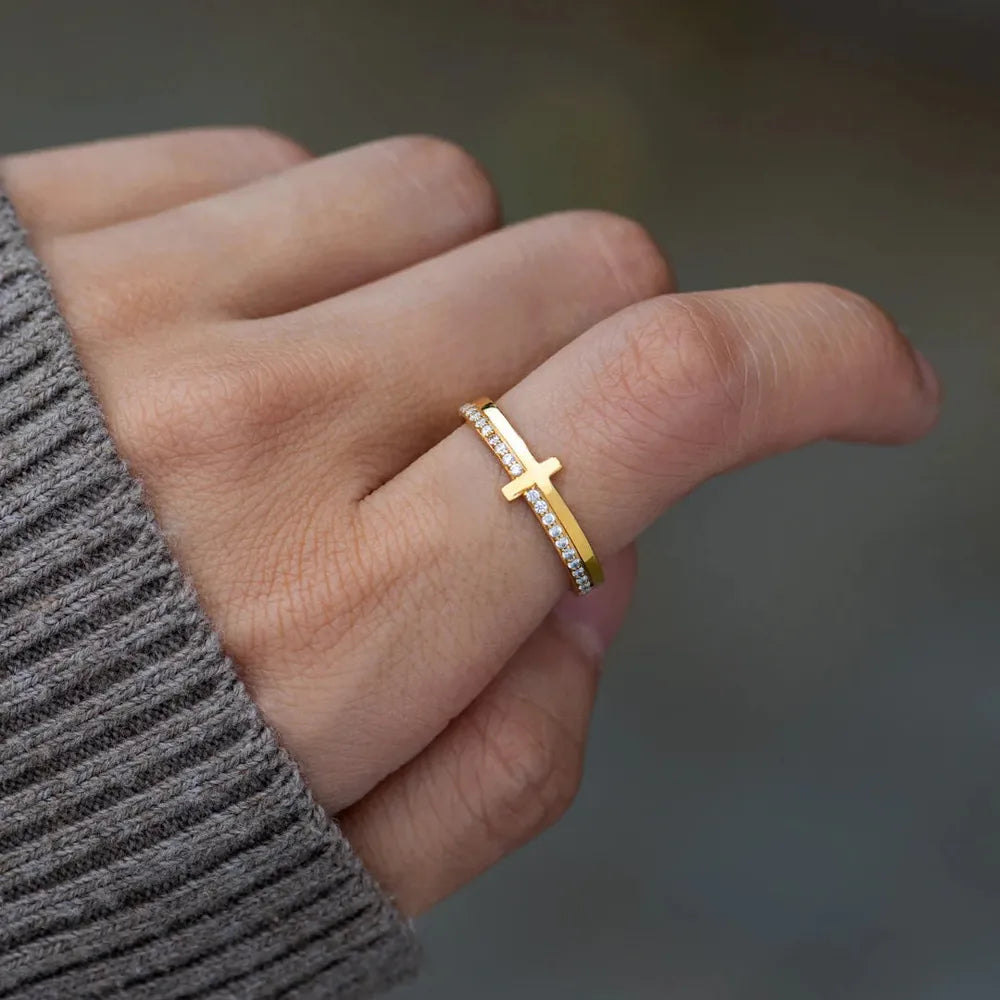 925 Sterling Silver Cross Ring - Roe Creation