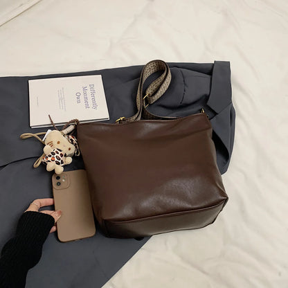 Leather Adjustable Strap Shoulder Bag - Roe Creation
