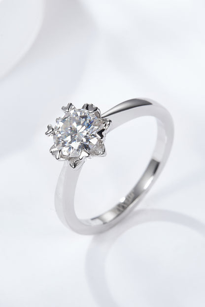925 Sterling Silver Solitaire Moissanite Ring - Roe Creation