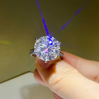 10 Carat Moissanite 925 Sterling Silver Ring - Roe Creation
