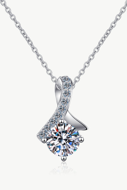 Unique and Chic Moissanite Pendant Necklace - Roe Creation