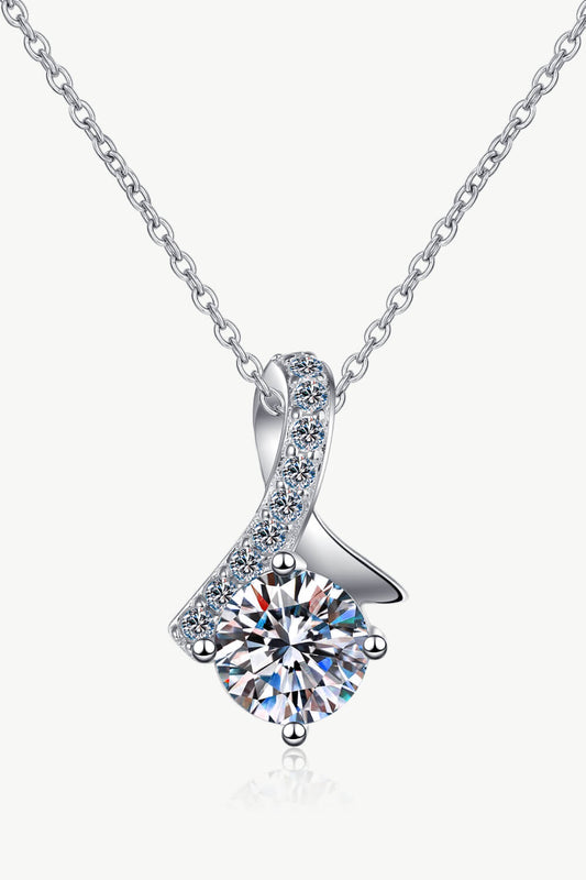 Unique and Chic Moissanite Pendant Necklace - Roe Creation