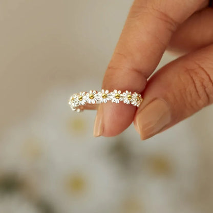 Flower Shape 925 Sterling Silver Ring - Roe Creation