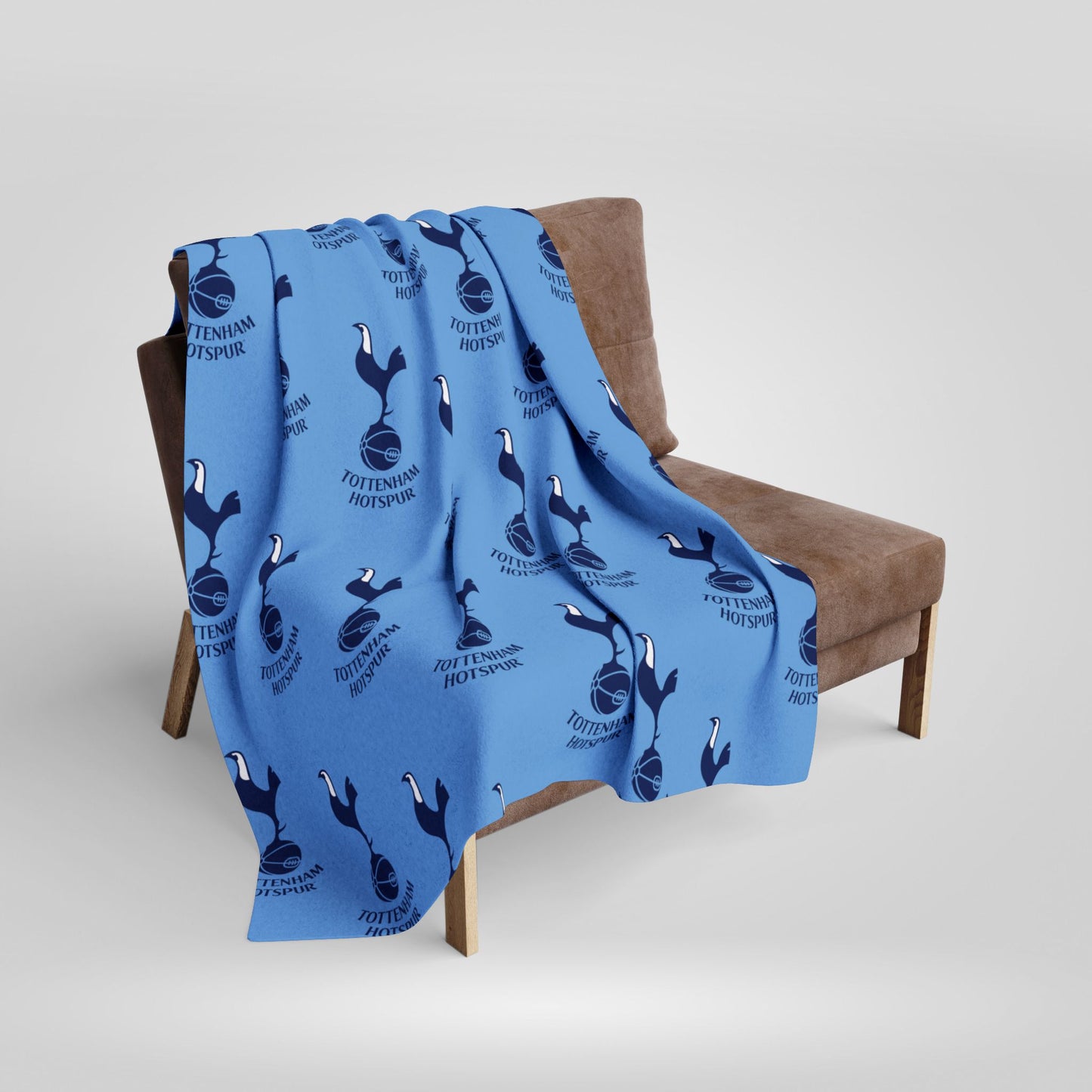 Tottenham Hotspur Arctic Fleece Blanket - Cozy Sports Throw for Fans
