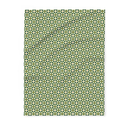 Cozy Floral Arctic Fleece Blanket for Home Comfort