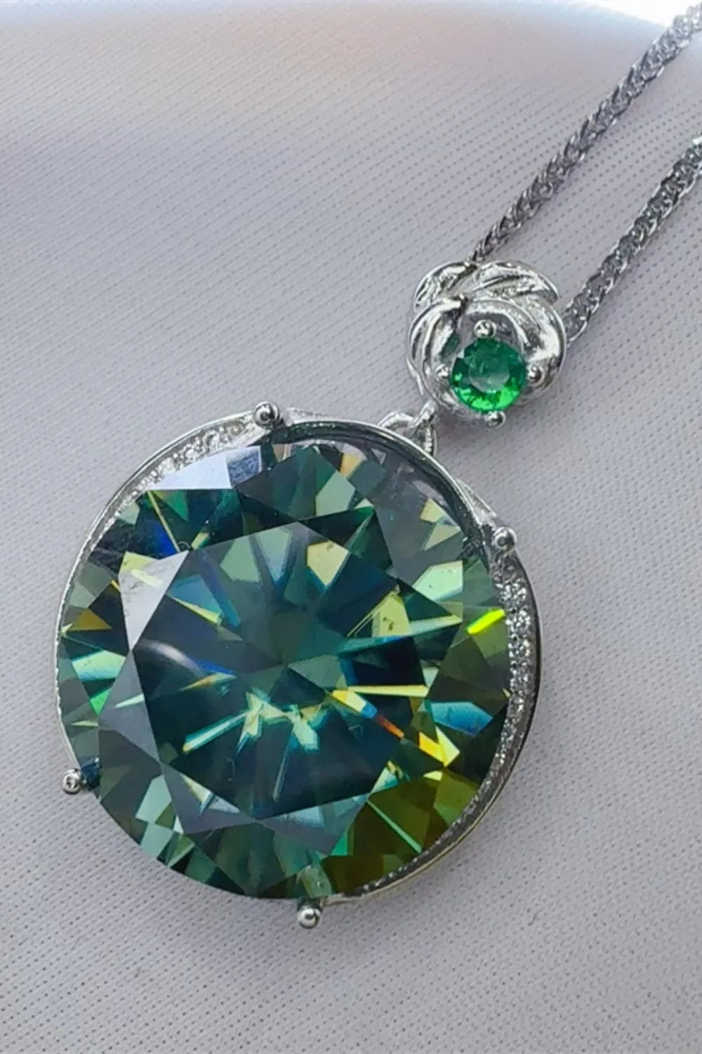 20 Carat Moissanite 925 Sterling Silver Pendant Necklace - Roe Creation