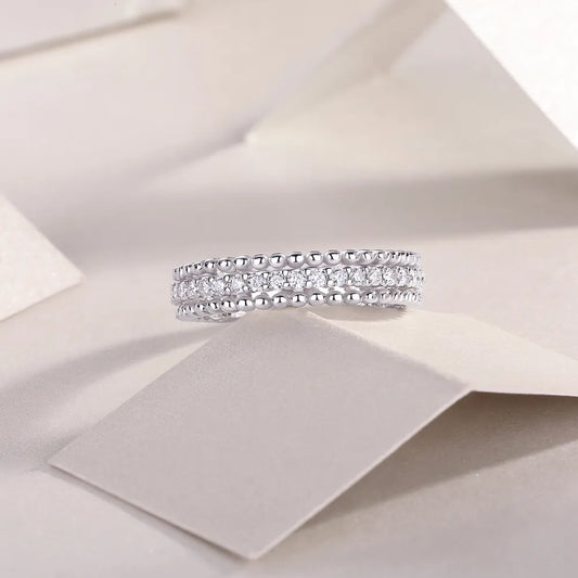 Moissanite 925 Sterling Silver Ring - Roe Creation