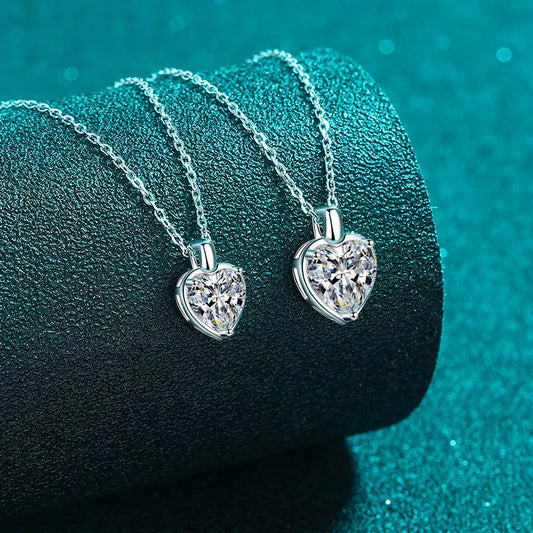 2 Carat Moissanite 925 Sterling Silver Heart Shape Necklace - Roe Creation