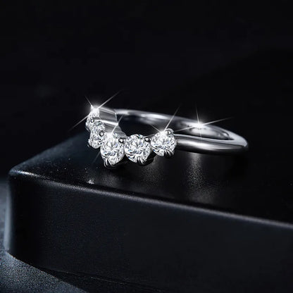 Inlaid Moissanite 925 Sterling Silver Ring - Roe Creation