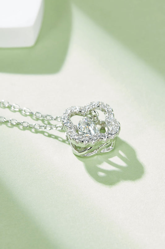 Moissanite Four Leaf Clover Pendant Necklace - Roe Creation