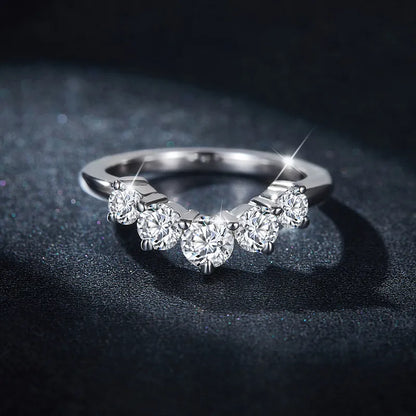 Inlaid Moissanite 925 Sterling Silver Ring - Roe Creation